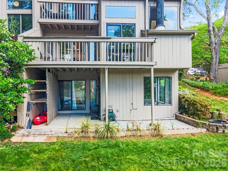 78 Ridgeport Rd, Clover, SC 29710