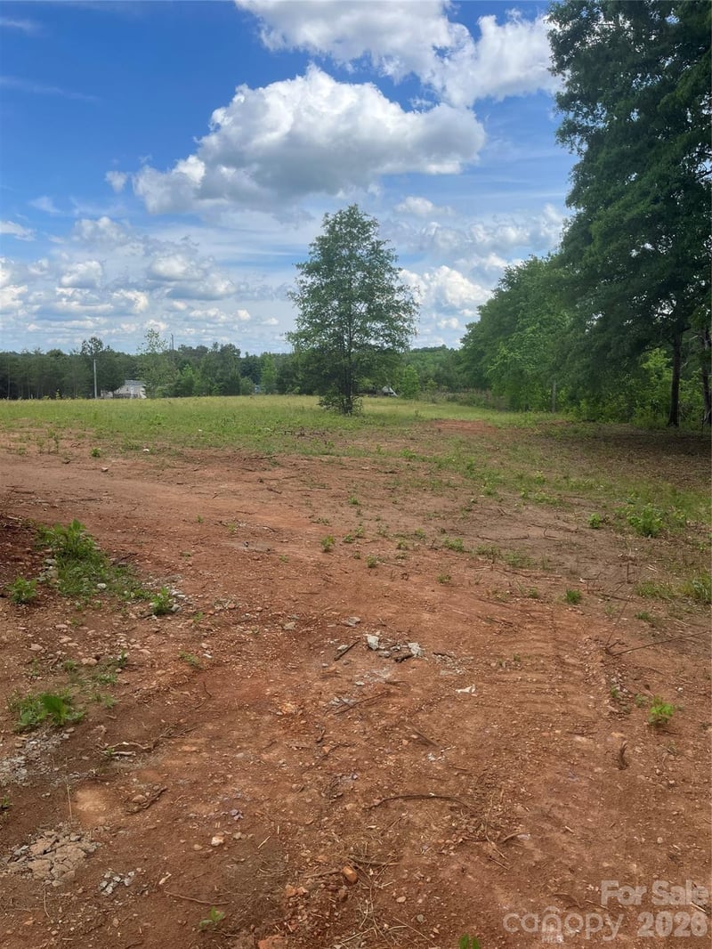 152 Omni Rd, Gaffney, SC 29341