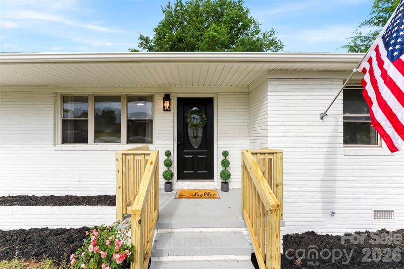 3811 Little Mountain Rd, Gastonia, NC 28056