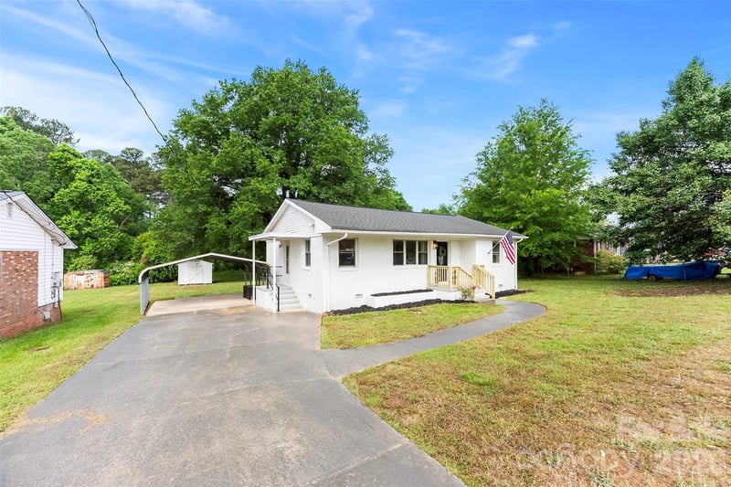 3811 Little Mountain Rd, Gastonia, NC 28056
