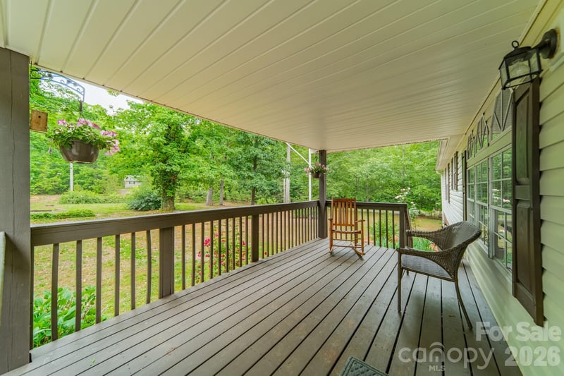 13753 Saint Thomas Dr, Stanfield, NC 28163