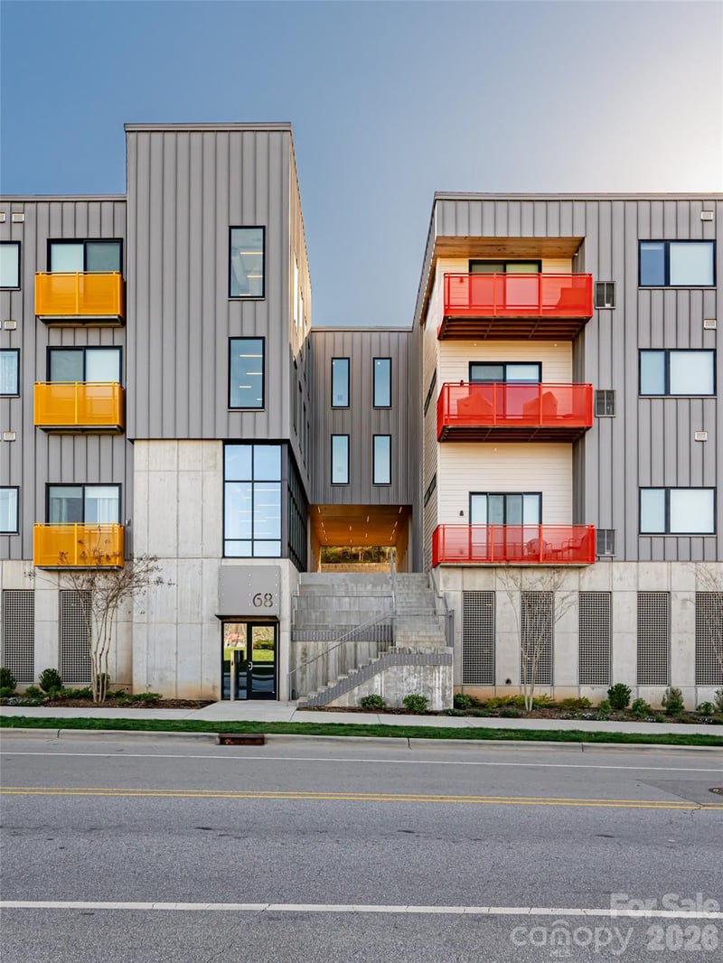 68 Craven St #304, Asheville, NC 28806