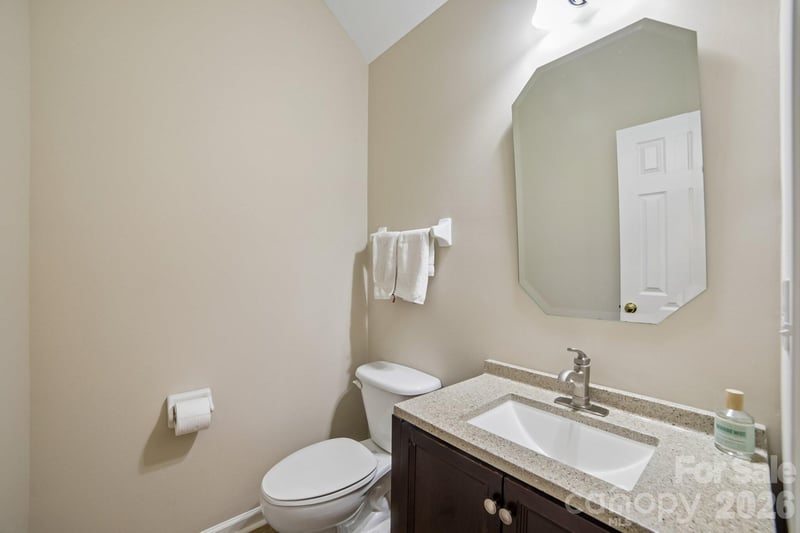 226 Misty Arbor Ln, Mooresville, NC 28117