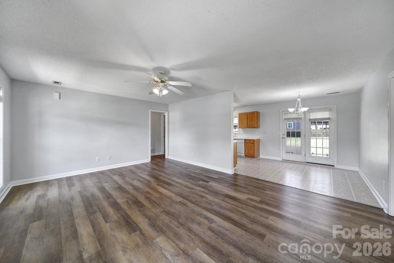 1740 Rosewell Dr, Rock Hill, SC 29732