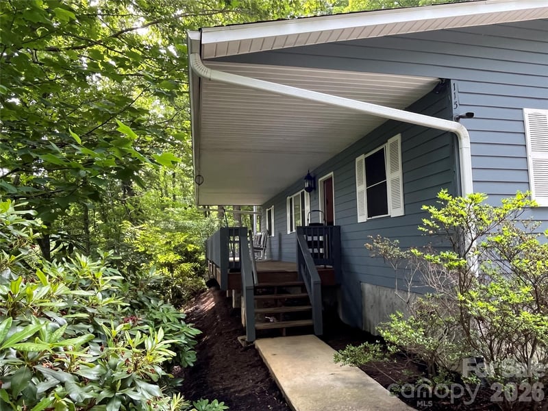115 Knoll Ridge Ln, Waynesville, NC 28785