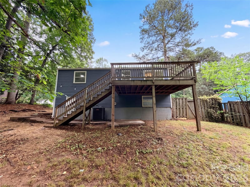 8435 Othello Pl, Charlotte, NC 28227