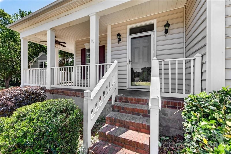 10303 Madison Park Dr, Charlotte, NC 28269