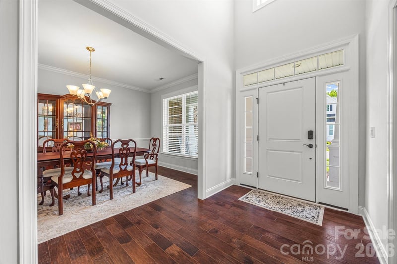 323 Forsythia Ln, Tega Cay, SC 29708