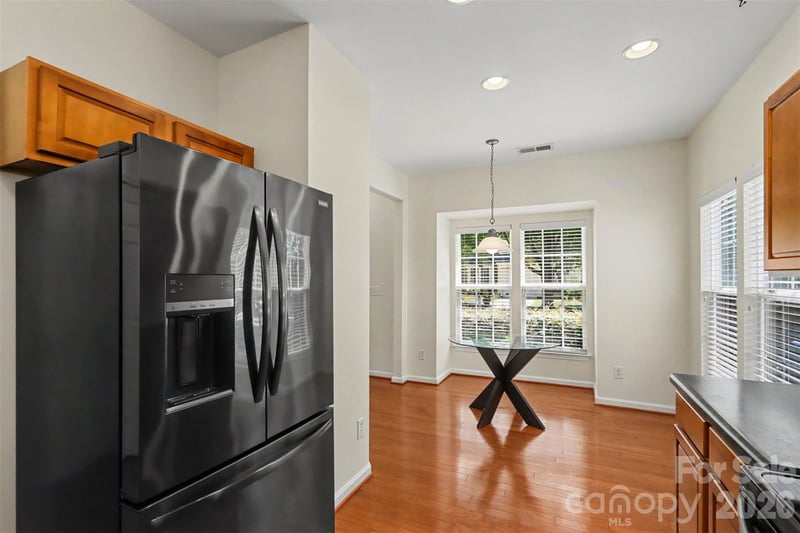 148 Cypress Landing Dr, Mooresville, NC 28117