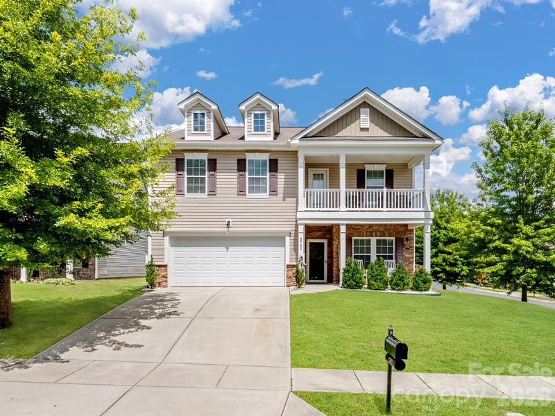 3702 Wiegon Ln, Charlotte, NC 28216