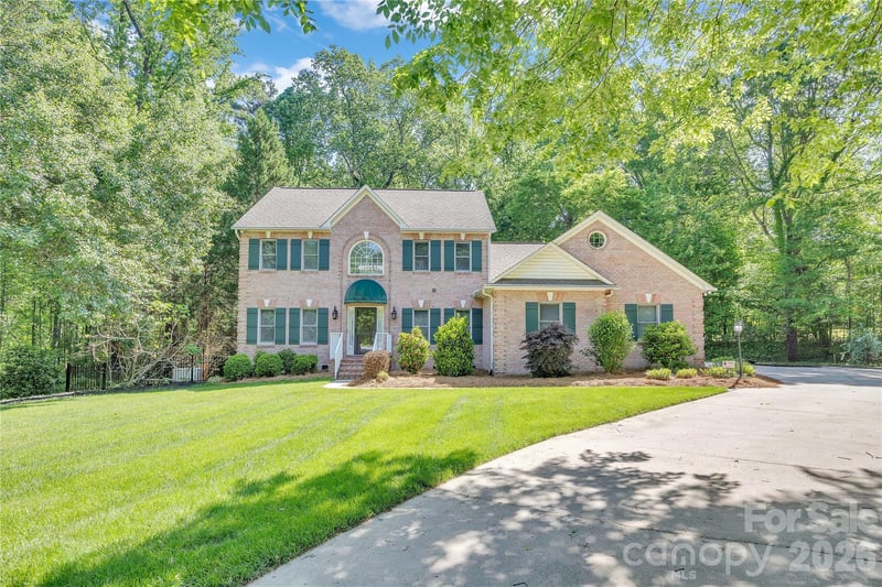 106 Mist Valley Dr, Salisbury, NC 28146