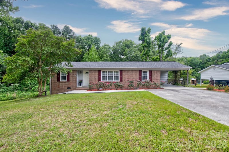 156 Blackmon Cir, Kershaw, SC 29067