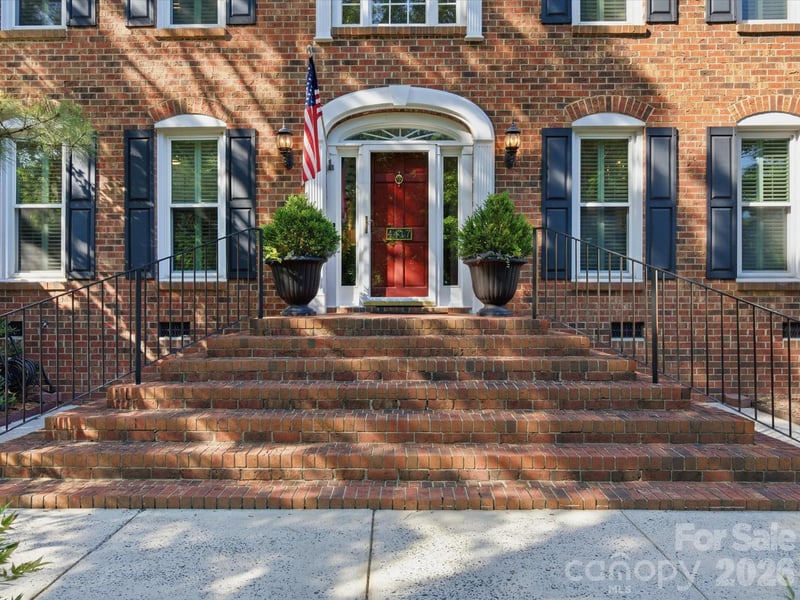 4417 Bridgewood Ln, Charlotte, NC 28226