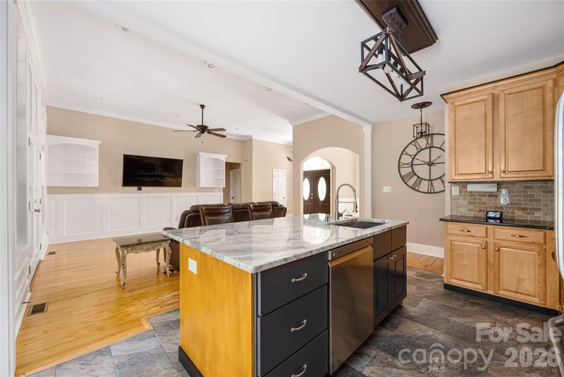 353 Marietta Rd, Mooresville, NC 28117