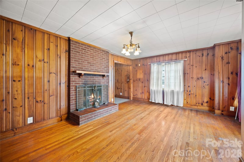 419 Pearl St, Troy, NC 27371