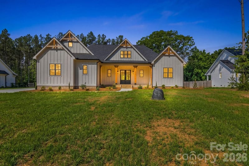 2373 Lee Lawing Rd, Lincolnton, NC 28092