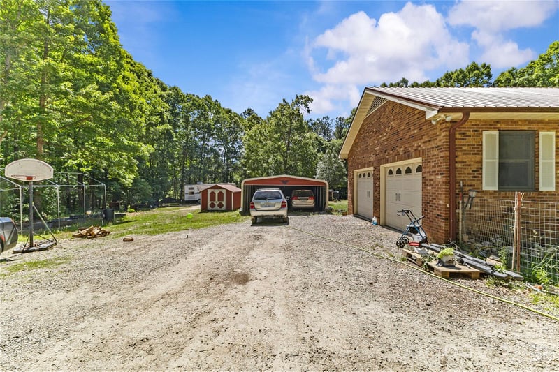 853 Brevard Place Rd, Iron Station, NC 28080