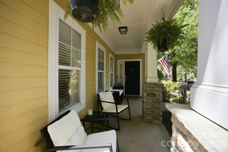 14458 Holly Springs Dr, Huntersville, NC 28078