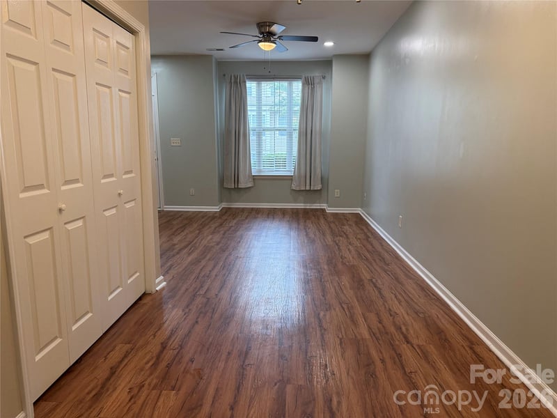 8134 Kings Creek Dr, Charlotte, NC 28273