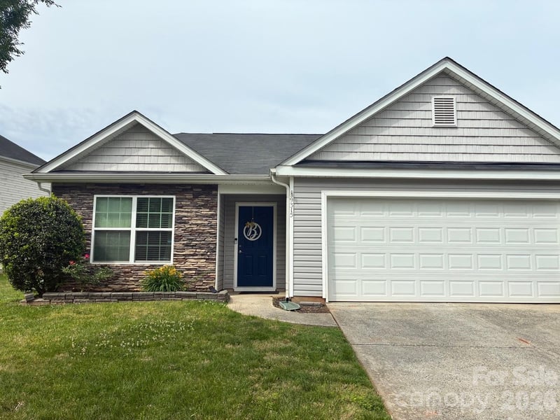 9315 Carrot Patch Dr, Charlotte, NC 28216