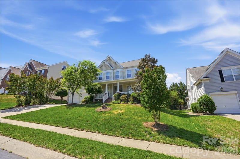 7816 Whisperingwood Dr, Harrisburg, NC 28075