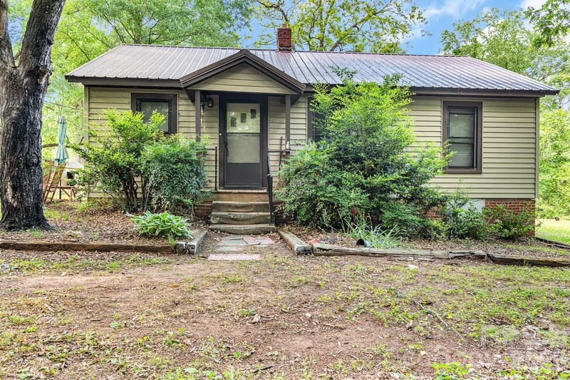 3240 Innes St, Salisbury, NC 28144