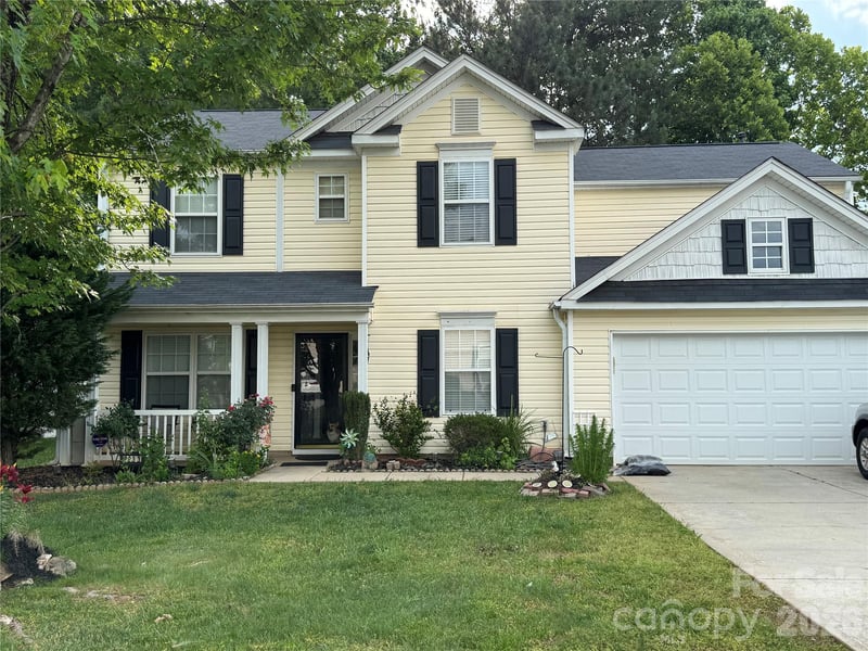 9833 Aventide Ln, Charlotte, NC 28215