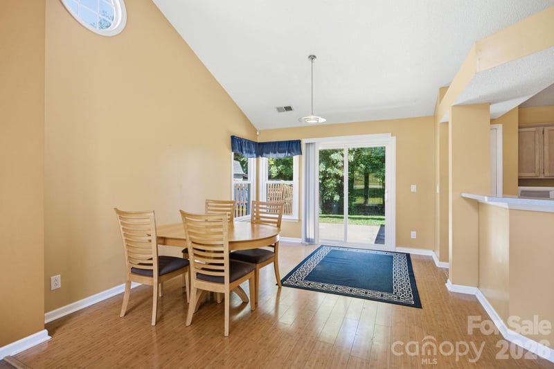 7614 Trotter Rd, Charlotte, NC 28216