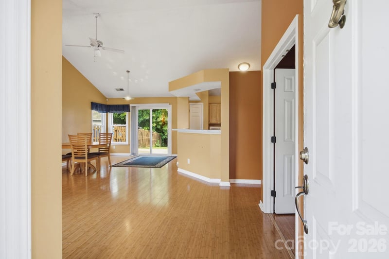 7614 Trotter Rd, Charlotte, NC 28216