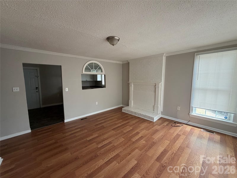 5168 Crawford Rd, Gastonia, NC 28052