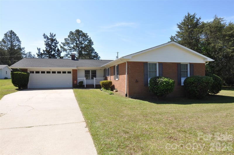 558 Sunrise Blvd, Chester, SC 29706
