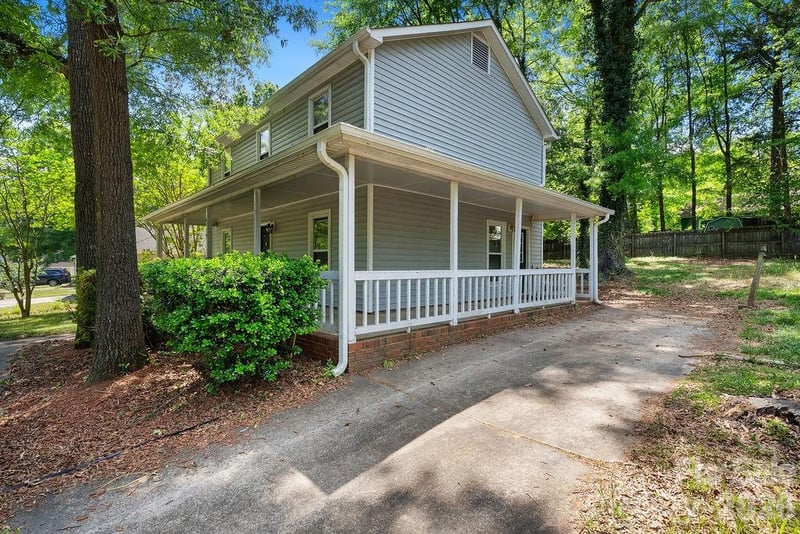 6719 Raeburn Ln, Charlotte, NC 28227