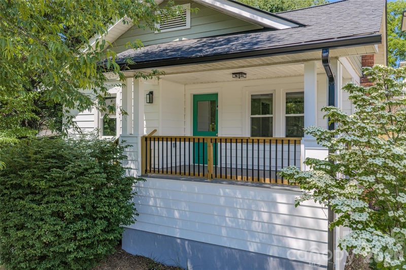 26 Henrietta St, Asheville, NC 28801