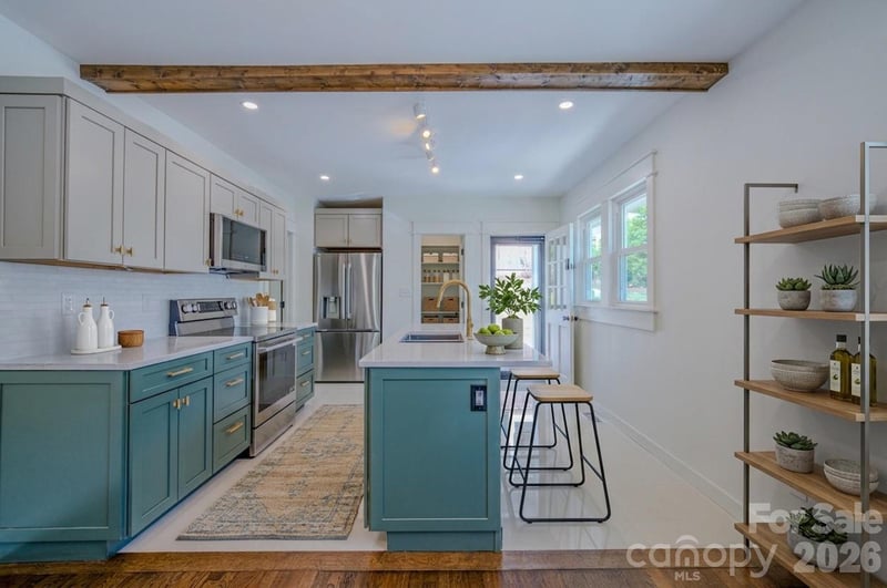 26 Henrietta St, Asheville, NC 28801
