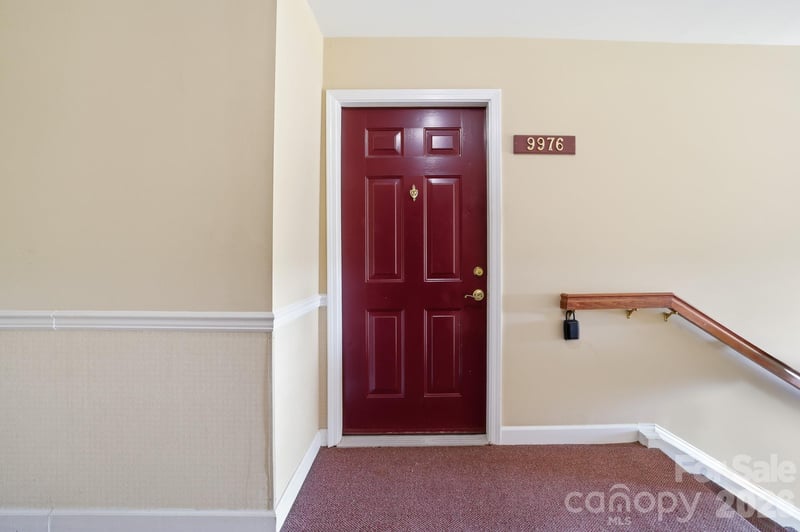 9976 Hyde Glen Ct, Charlotte, NC 28262