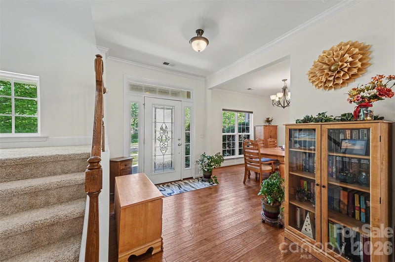 9107 Kensington Forest Dr, Harrisburg, NC 28075