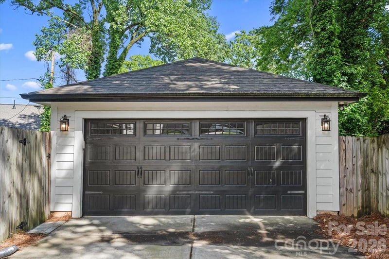 1517 Princess Pl, Charlotte, NC 28208