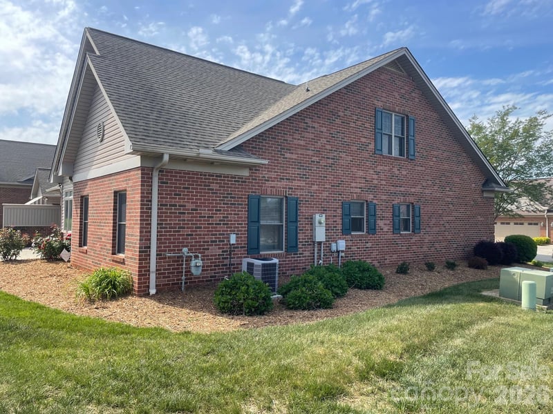 489 26th Ave, Hickory, NC 28601