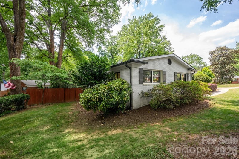1031 Cutler Pl, Charlotte, NC 28205