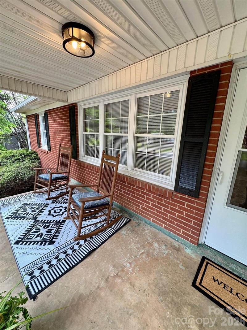 2217 Dale Ave, Lincolnton, NC 28092
