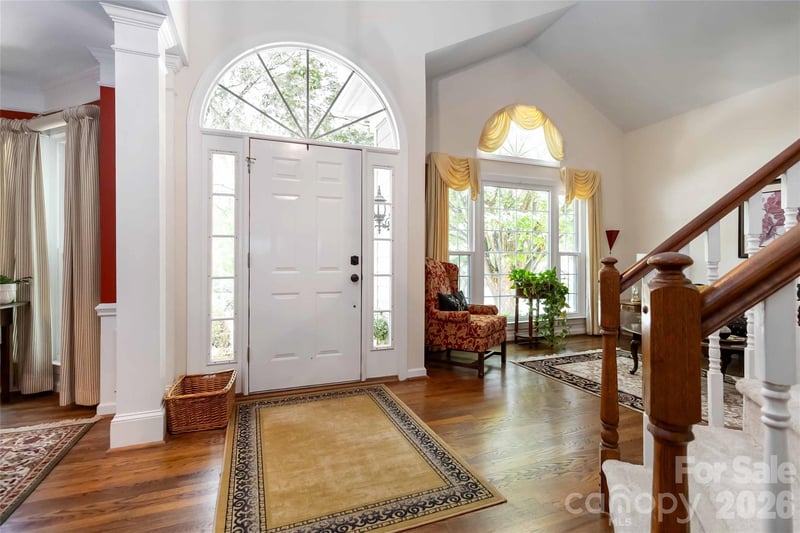 6210 Maple Cove Ln, Charlotte, NC 28269