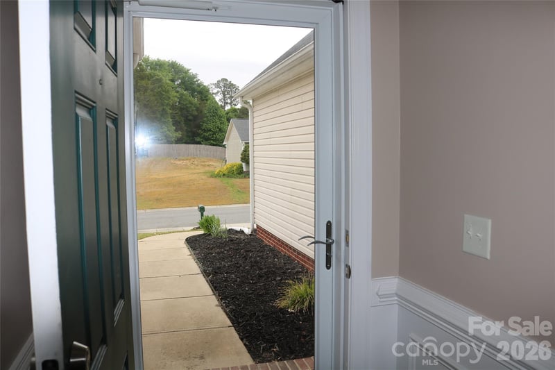 862 Loch Lomond Cir, Concord, NC 28025