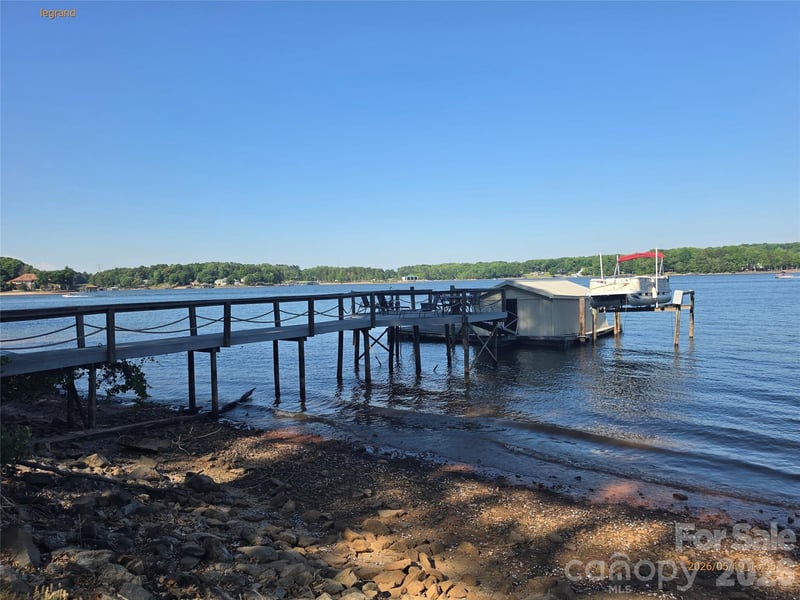 9326 Legrand Dr, Terrell, NC 28682