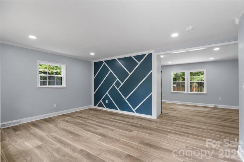 1519 Briarfield Dr, Charlotte, NC 28205