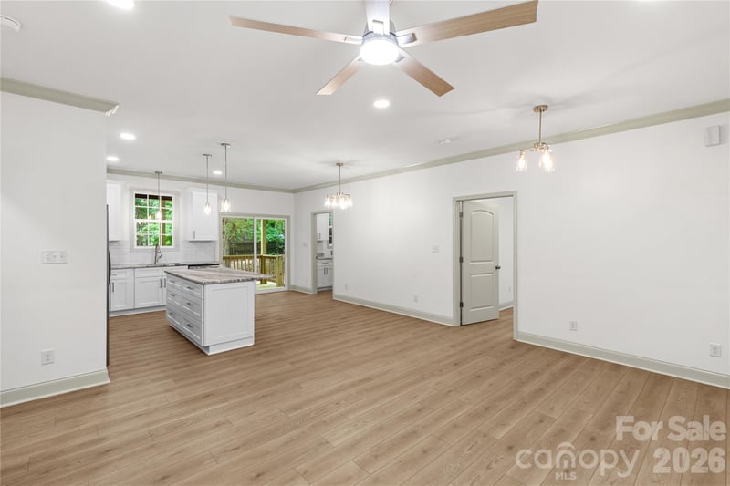 172 Spring Meadow Dr, Clover, SC 29710