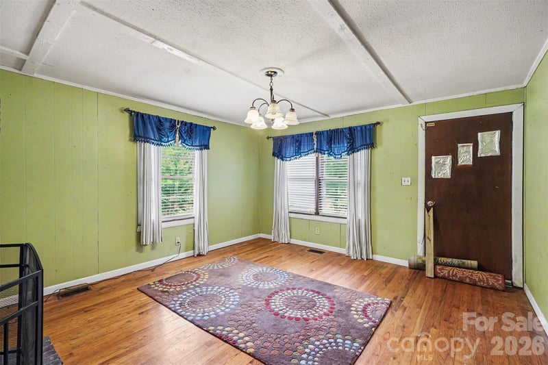 301 Hampton Rd, Lancaster, SC 29720
