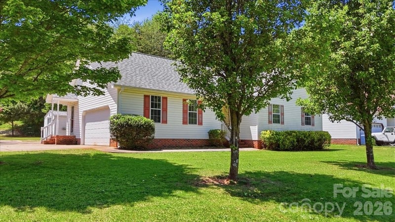 411 Patio Rd, Easley, SC 29642