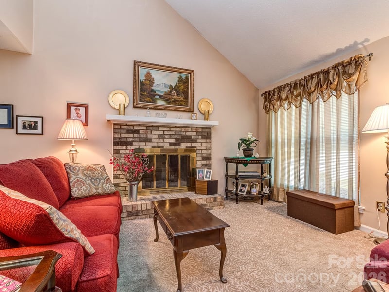 11707 Park Rd, Charlotte, NC 28226