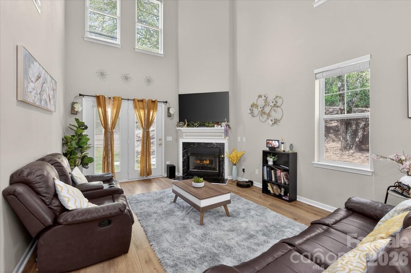 10810 Princeton Village Dr, Charlotte, NC 28277