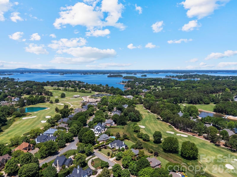 18003 Lochcarron Ln, Cornelius, NC 28031